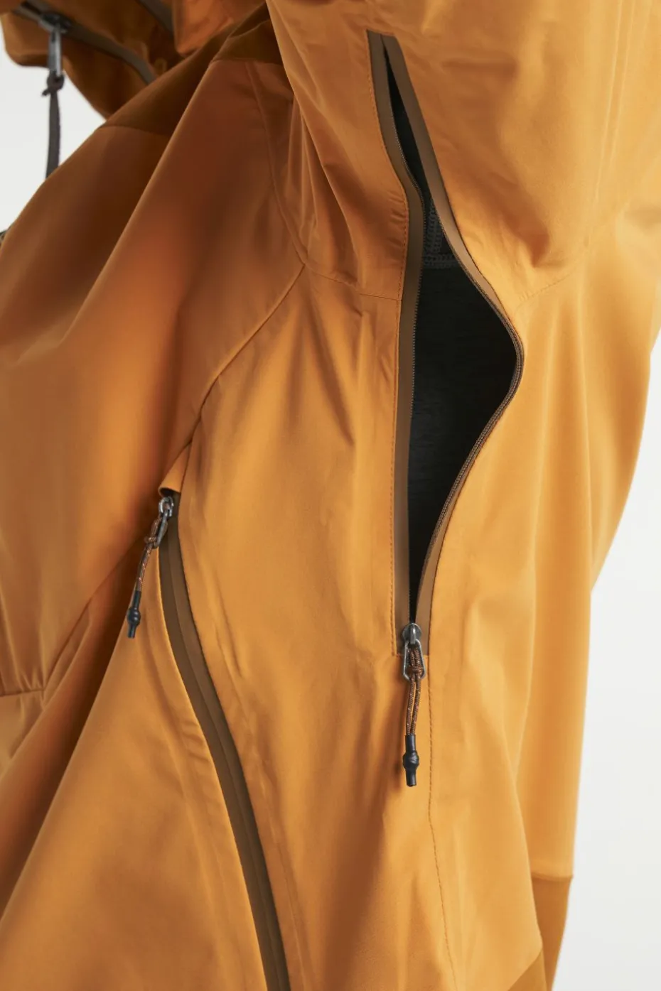 Himalaya Shell Jacket