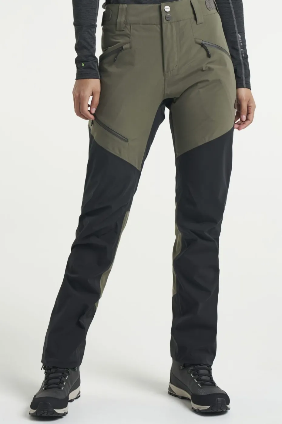 Himalaya Shell Pants
