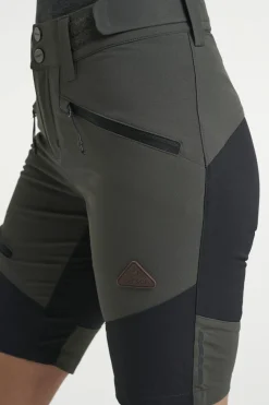 Himalaya Stretch Shorts