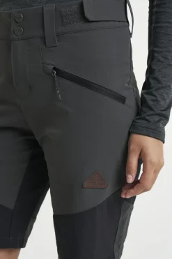 Himalaya Stretch Shorts