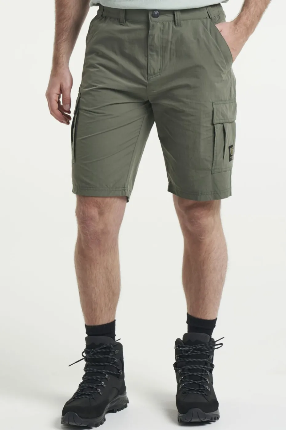 Thad Shorts